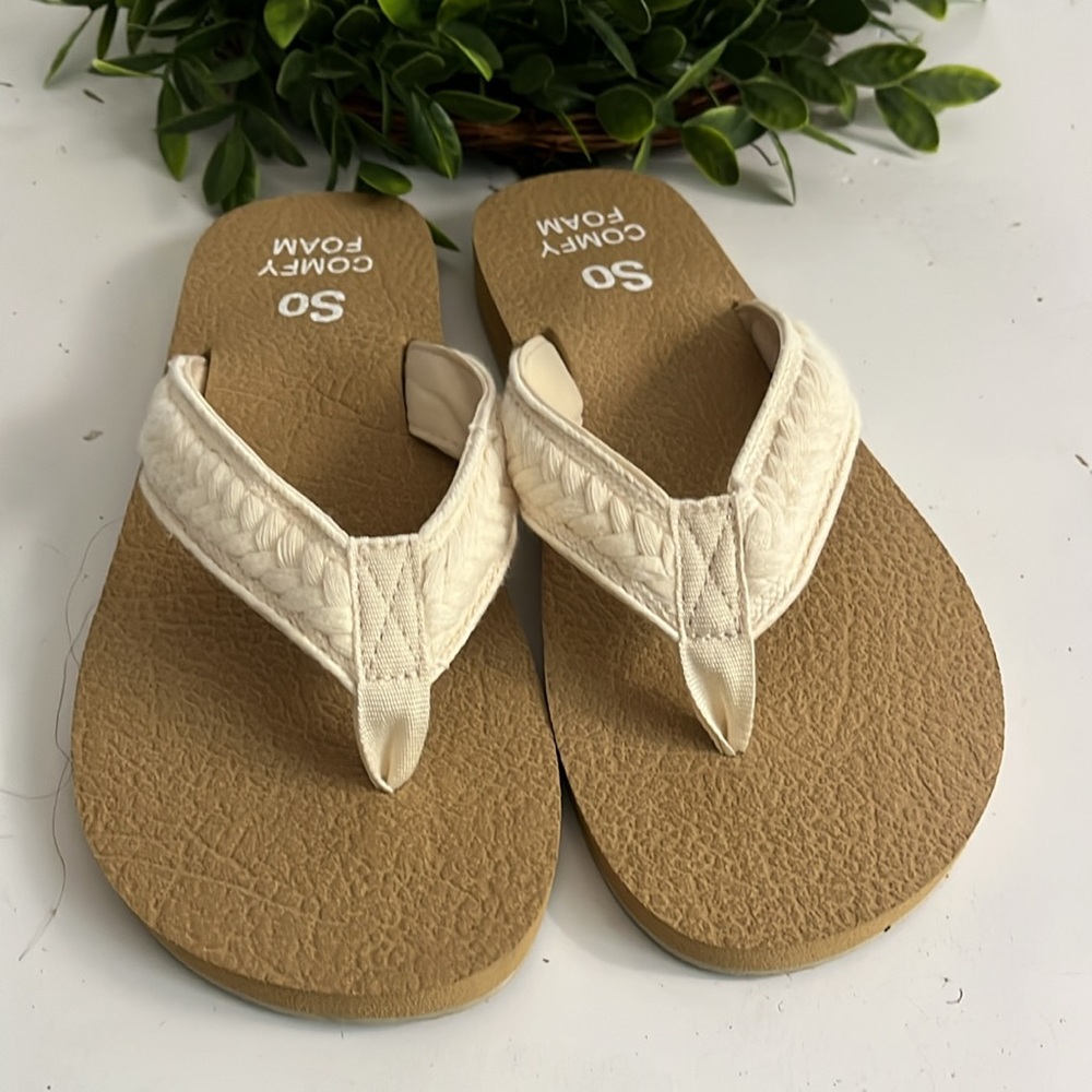 SO Braided Flip Flops